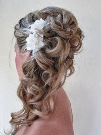 Bridal Hair by Helen 1066832 Image 0